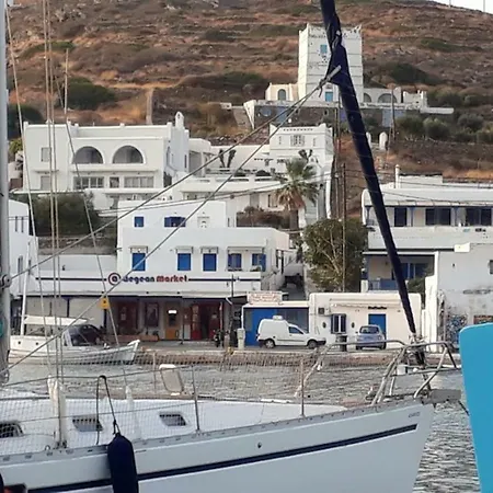 Yacht Front Studio